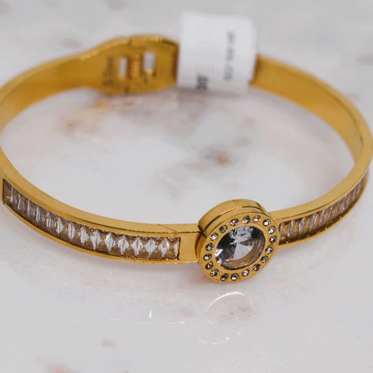 Elegant Crystal Halo Bangle Bracelet – Gold & Silver Tones