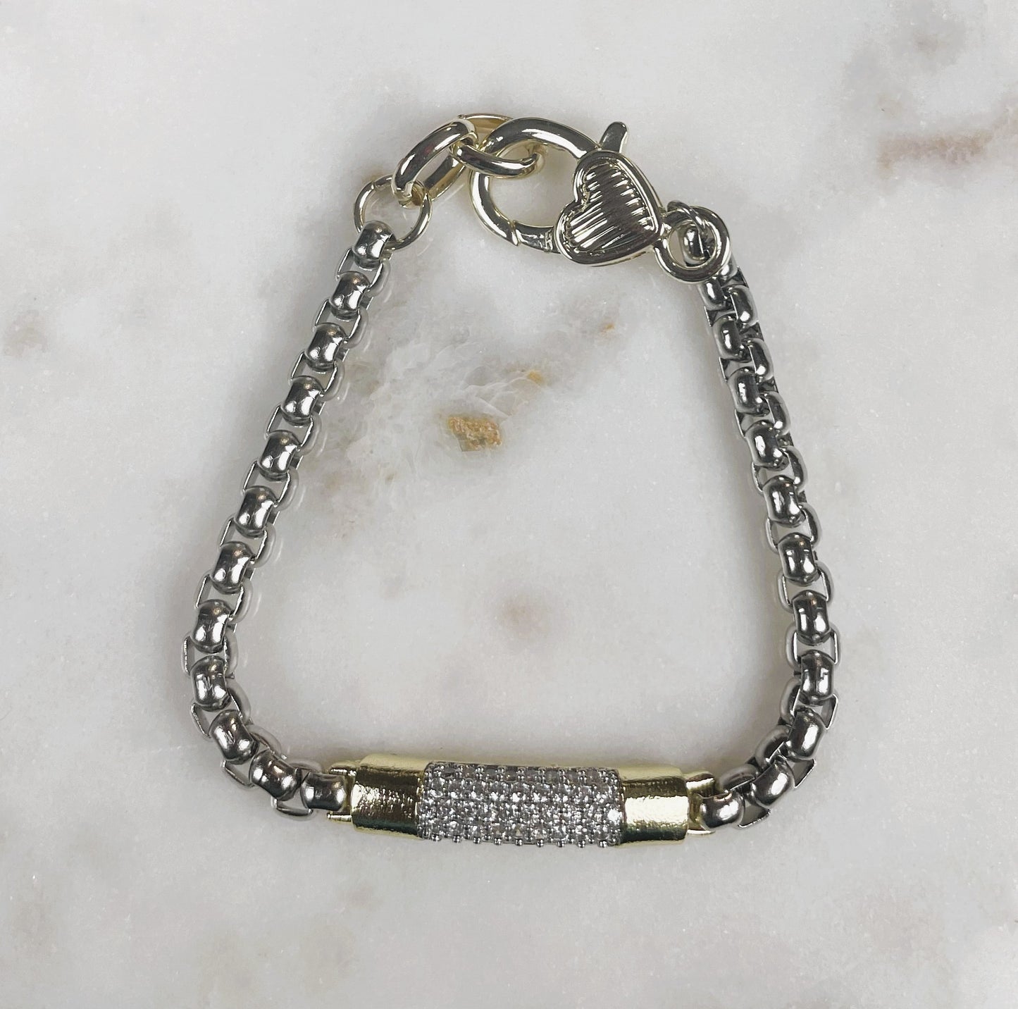 Luxurious Silver-Tone Mesh Bracelet